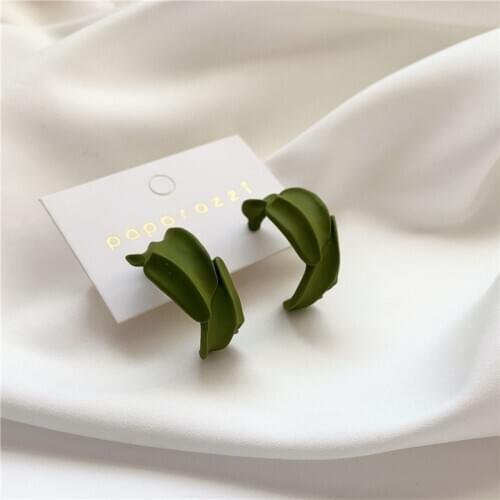 Fashion Green Ceramics Geometric Semicircular Stud Earrings Korean Cute C Shaped Leaf Earrings for Women Girls Ear Jewelry Gift