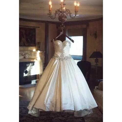 ANGELSBRIDEP Sweetheart Ball Gown Wedding Dreses Robe de mariee Luxury Crystal Satin Court Train Formal Bride Dresses Plus Size