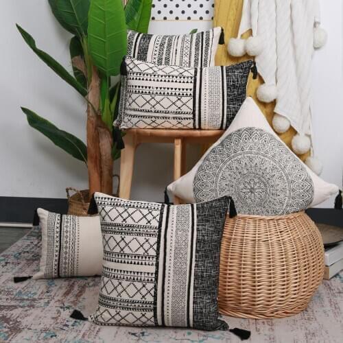 Vintage Black Cushion Cover Cotton Pillow Cover 45x45cm/30x50cm With Tassles for home decoration Living Room Boho Style Retro