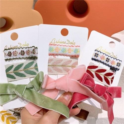 3 Pcs Fashion Childrens Embroidery Flower Leaves Hairpins Kids Hair Accessories Sweet Girl Simple Velvet Bow Duckbill Clip