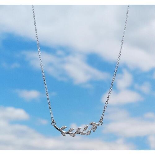 Olive Branch Leaves Clavicle Chain Simple Fresh 925 Sterling Silver Temperament Personality Fashion Female Necklace SNE081