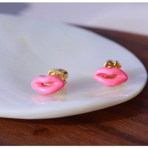 Europe and the United States big jewelry fashion exquisite glazed pink small lips personality small ear nail earrings girl