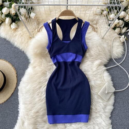 Net Red Fried Street Dress Summer New Female Design Sense Niche Fake Two-piece Color Contrast Stitching Sexy Bag Hip Skirt