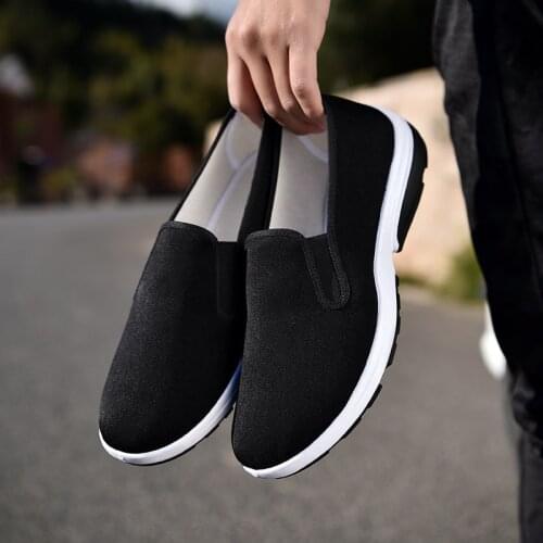 Cloth shoes mens pedal lazy set foot shoes black dad work shoes casual driving mens running shoes sneakers