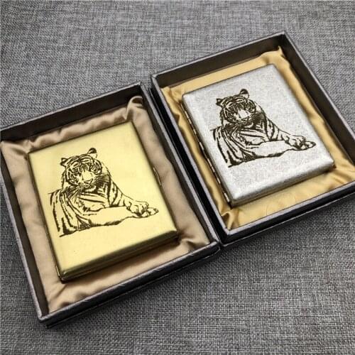 Tiger Brass Cigarette Case Old Silver Color Vintage Cigarette Boxes Smoking Holders Mens Gift With Gift Boxes Can DIY Patterns
