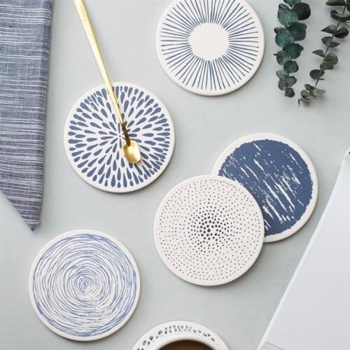 4pcs Ceramic Round Absorbent Diatomite Cup Coasters Drink Coasters Heat Insulation Patterned Pot Holder Mats for Tabletop