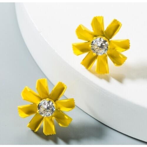 Free Shipping HER018 50 Pairs/lot Alloy Chrysanthemum Earrings W Rhinestone Ear Nail Fashion Earrings Women Wearing Jewelry 4 co