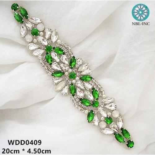 30pcs) Wholesale hand sewing silver green crystal rhinestone appliques bridal beaded applique for dresses sash WDD0409