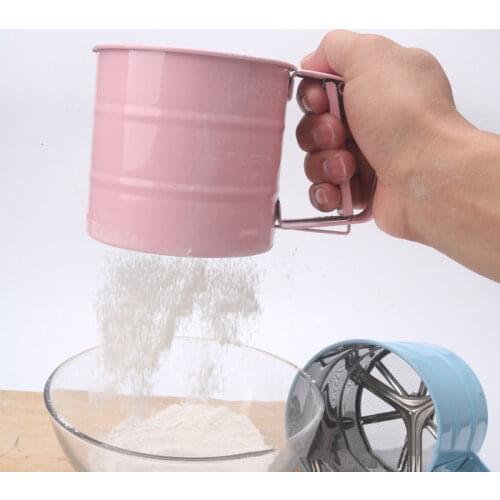 Handheld Mesh Flour Sifter Stainless Semi-automatic Spring Handle Flour Shaker Icing Sugar Shaker Sieve Cup Baking Tool