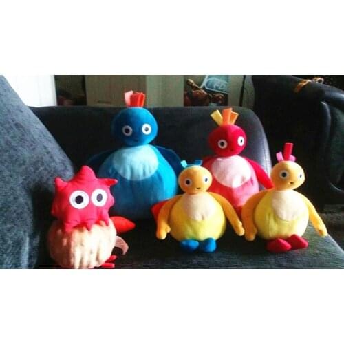 Twirlywoos Chickedy Chick Peekaboo Plush Doll Toy set of 4 no Peekaboo Plush Doll gift