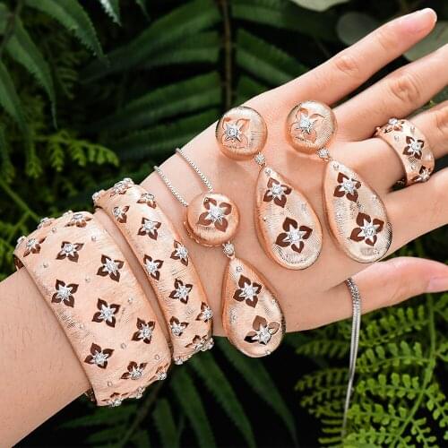 Luxury Noblewoman Trendy Necklace Bangle Earrings Ring Jewelry Sets For Women Wedding High Quality New Dubai Style indian