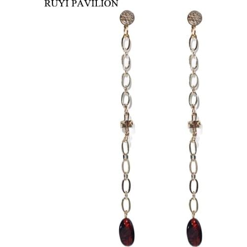 Ruyi Pavilion Handmade Jewelry Elegant Natural Baroque Amber Gemstone Earrings for Women 2021