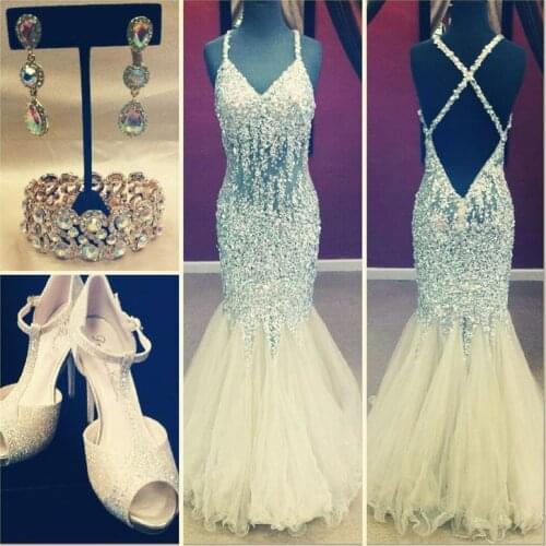 Long Prom 2019 V-Neck Sleeveless Criss Cross Floor Length Tulle Crystal Mermaid Formal gowns Vestido De Festa bridesmaid dresses