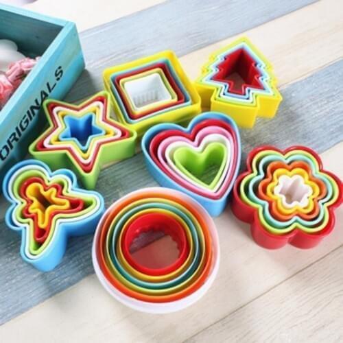 5Pcs/set Heart Cookies Cutter Molds Plastic Cake Mould Biscuit Plunger Forms for Cookies Cake Decorating Kitchen Baking Tool Lot