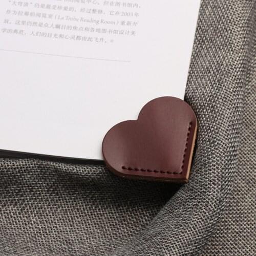 1 Pcs Handcrafted Vintage leather bookmarks for book Mini Corner Page Marker Genuine Leather Bookmark for Reading Teacher Gift