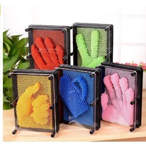 4PCS Kids toy funny toys 3D pin art toy palm model