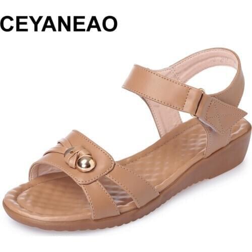 CEYANEAO New mother Genuine Leather sandals large size soft soled Style woman sandals casual comfortable grandmother flat E897