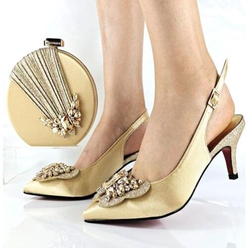 Italian Design Newest Special Butterfly-Kont Style Nigerian Women Shoes and Bag Set Decorated With Rhinestone in Gold Color