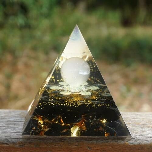 Orgonite Pyramid 6cm Symbolizes The Lucky Citrine Pyramid Energy Converter Gather Wealth And Prosperity Handmade Crystals