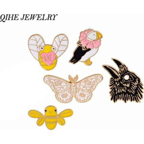 QIHE JEWELRY Brooches & pins Eagle butterfly bee bird Animal brooch Animal pins collection Hard enamel jewelry