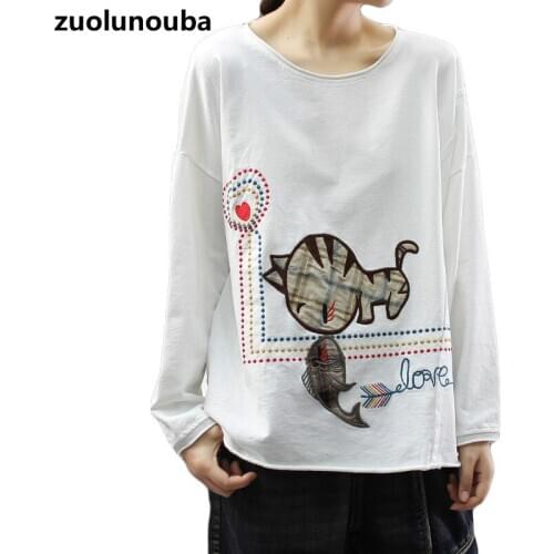 2020 Autumn Cotton Embroidered Kitten Women T-shirt Long-sleeved Round Neck Loose Casual Bottoming Fashion Ladies Hedging Tops