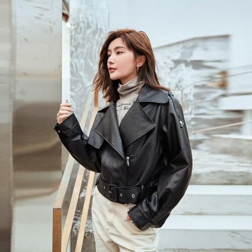 MUICHES Bat Sleeved PU Leather Short Coat Female Turn-down Collar Zipper Belt Short Jacket For Women 2021 Streetwear Moto Biker