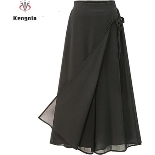 2021 Summer European Style Plus Size 5XL Women Trousers Casual Loose Chiffon Calf- Length Pants Black Wide Leg Ladies Pant KN115