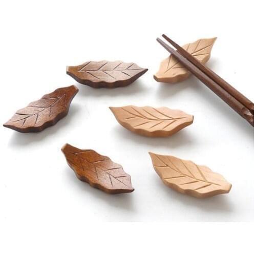 1000pcs/lot Japanese Style Wood Stand Holder Leaf Shape Chopsticks Rest Rack Art Craft Chopsticks Holder