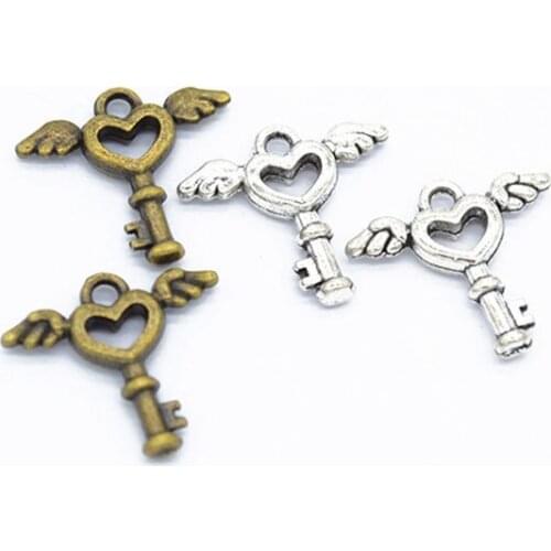 30pcs Vintage Silver Zinc Alloy Heart Wing Key Charms Pendant Charms