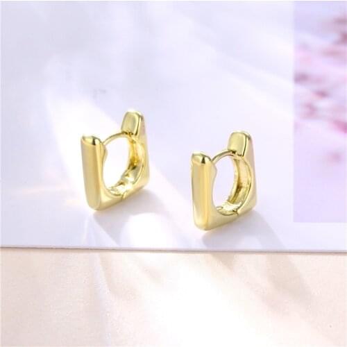 Female Trendy Square Hoop Earrings Vintage Gold Color Small Earrings Simple Fashion Geometric Metal Earrings For Women Accessory