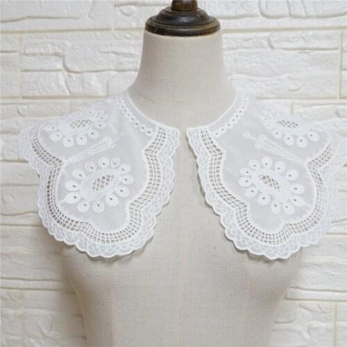 2 Pcs Eyelets Lace collar Crochet Pure Cotton Lace Neckline Large collar for DIY Sewing Garment dress blouse Sweater
