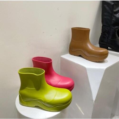 2021 New Luxury Women Rain Boots New Rubber Ladies Walking Waterproof Ankle Rain boots Casual Thick Bottom Short Boot