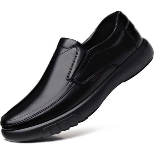 2021 Newly Mens Genuine Leather Shoes Head Leather Soft Anti-slip Driving Shoes Man Spring Leather Shoes