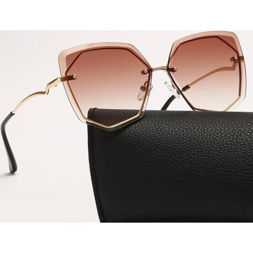 Oversized Square Sunglasses Fo Women Fashion Vintage Men Alloy Shades Glasses Brand Designer Decoration Eyewear Gafas De Sol