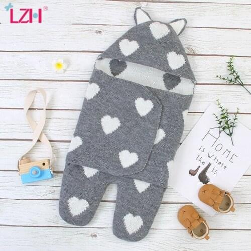 LZH 2021 Autumn Winter Newborn Sleeping Bag Blanket Wrap Baby Split Legs Sleeping Bag Baby Envelope For Statement Winter Infant