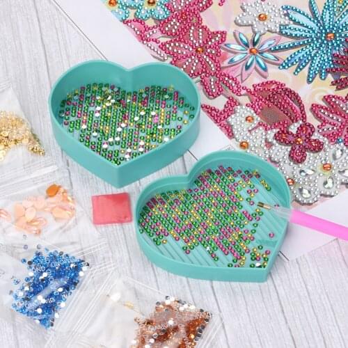 5D Diamond Painting Tray Plastic Heart-shaped Rhinestone Drill Plate DIY Crafts Tool Handmade Diamond Painting Accessories