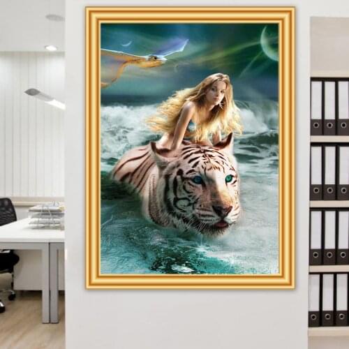 5D Diamond Painting Woman and Tiger Cross Stitch Full Diamond Embroidery Mosaic Picture Rhinestones for Needlework Home Decor