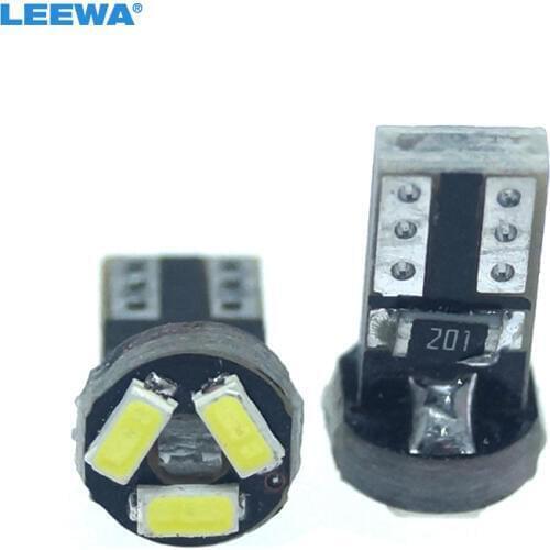 LEEWA 200pcs/lot White Car T5 0.5W 6000K 3SMD 1210/3528 CANBUS Error Free LED Light Bulb DC12V #CA1151