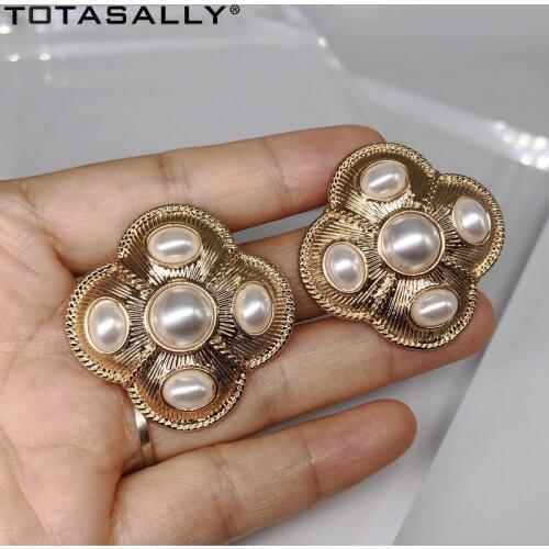 TOTASALLY Hot Big Stud Earrings for Women Hyperbole Simulated Pearl Geometric Earrings Chunky T-Show Earring Jewelry Dropship