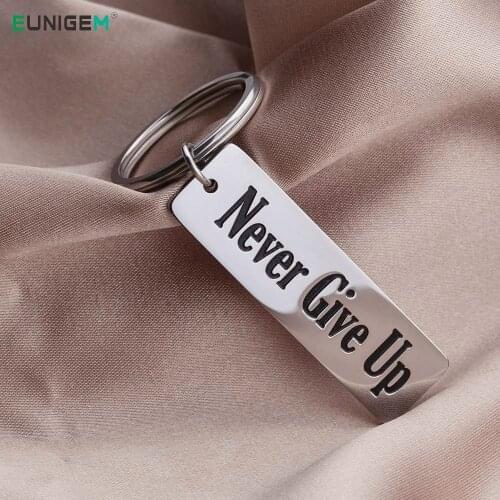 Never Give Up Keychain Gifts for Best Friend Him Her Teen Girls Boys Women Men Girlfriend Boyfriend Pendant Inspirational Gifts