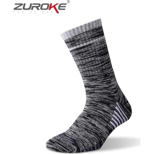 Outdoor Hiking Socks Men Thick Cushion Cotton Crew Socks for Travel Walking Camping Warm and Moisture Wicking