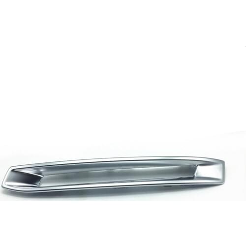 Car Front bumper fog lamp frame fog lampshade GL350 GL400mer ced esb enzGL450 GL500 X166 level fog lamp plating decorative strip