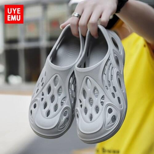 UYEEMU Sandals Mens Shoes Coconut Hole Shoes 2021 New Summer Baotou Hollow Breathable Beach Shoes Driving Slippers Size 36-45