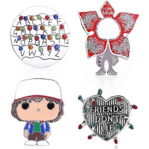 RJ New TV Stranger Things Pins Brooches Eleven Waffles Friends Don't Lie 26 Letters Dustin Enamel Women Men Lapel Bag Pin Gift