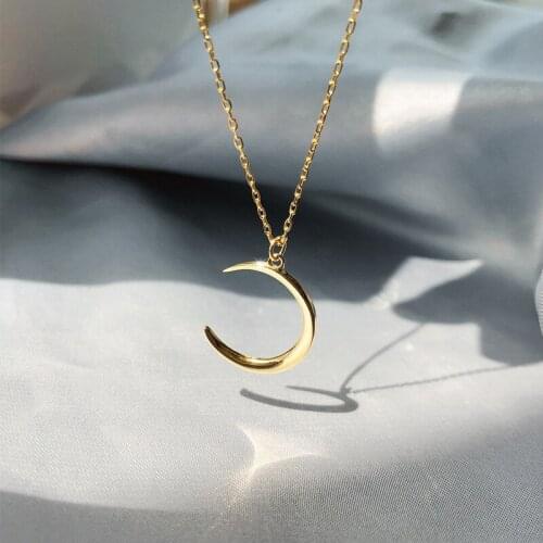 925 Silver Gold Moon Pendant Necklace For Women Clavicle Chain Glossy All-Match Fine Career Female Friendship Party Jewelry Gift