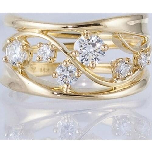 Fonect Rings With Diamonds
