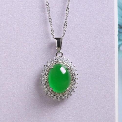 Natural Green Chalcedony Water Drop Pendant Fashion Boutique Jewelry Mens and Womens 925 Inlaid Agate Necklace Clavicle Chain