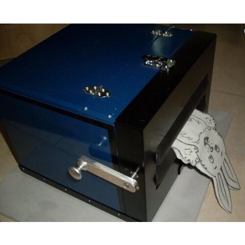 Rabbit Wringer -Wood Magic Tricks Comdy Close Up Magia Card Magie Mentalism Illusions Gimmick Props for Professional Magicians