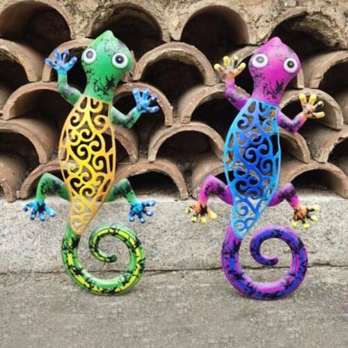 Iron Art Gecko Ornaments Metal Lizard Art Sculpture for Patio Outdoor Wall Fence Hanging Decorations