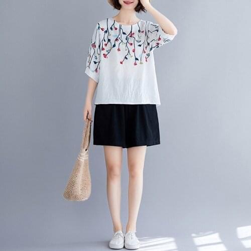 Vintage Chinese Traditional Cotton Linen Blouse Summer Loose Shirt Chinese Style Clothing Women Ladies Chinese Tops 10425